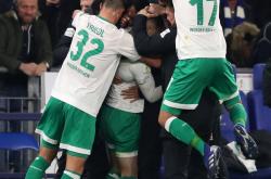 开云官网-包含不莱梅客场失利，德甲排名下滑的词条