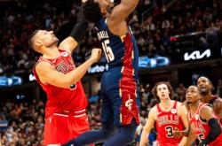 开云APP-公牛逆转四川队，米切尔带队取胜