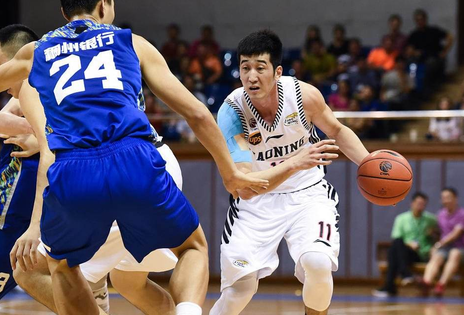 新星球员表现抢眼,冲击联赛第一的简单介绍 新星球员表现抢眼,冲击联赛第一的简单介绍