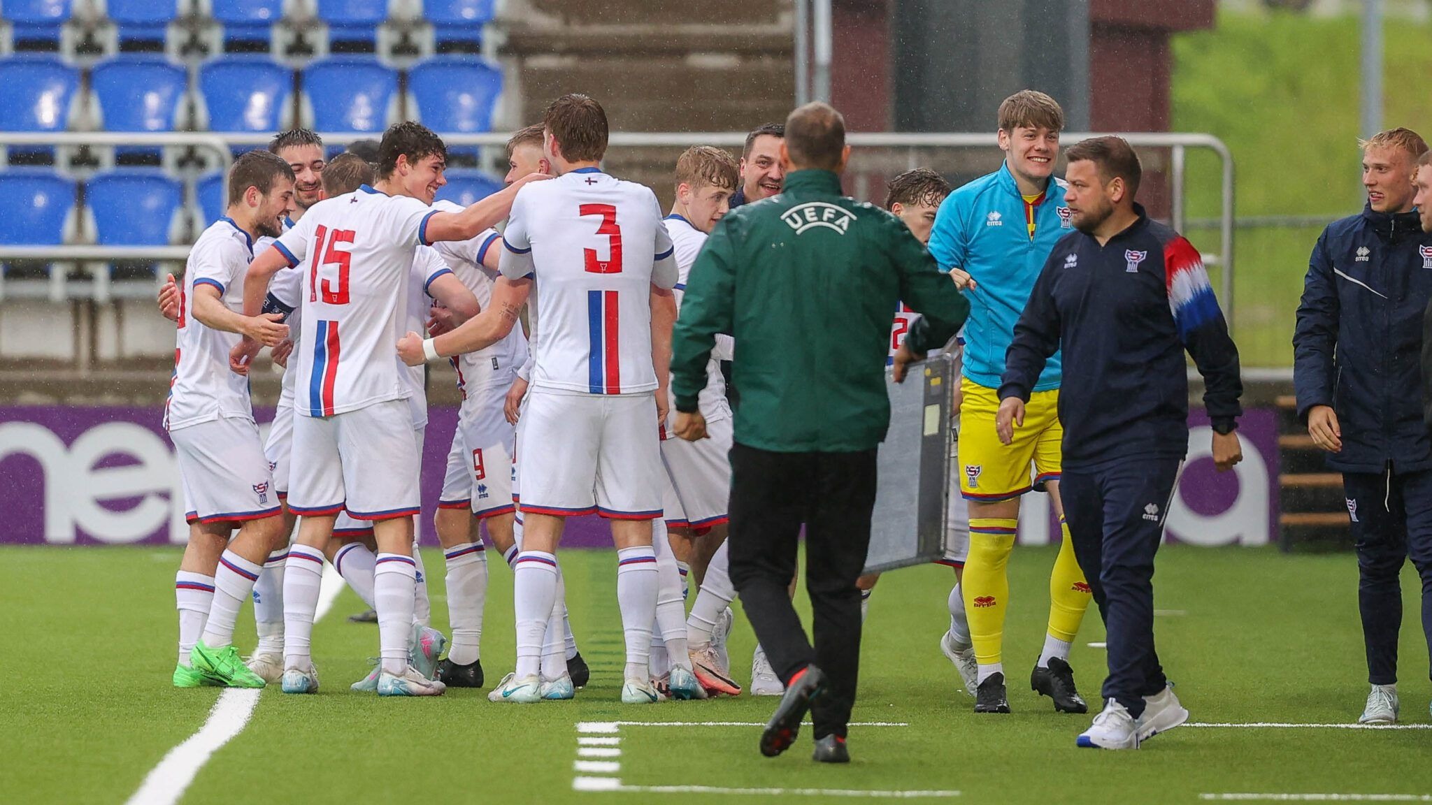 爱沙尼亚足球队备战欧洲足球冠军赛 爱沙尼亚足球队备战欧洲足球冠军赛