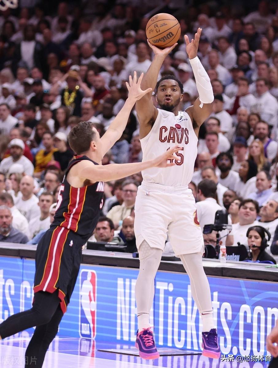 国王轻取热火B队,乔治·希尔统治全场的简单介绍 国王轻取热火B队,乔治·希尔统治全场的简单介绍