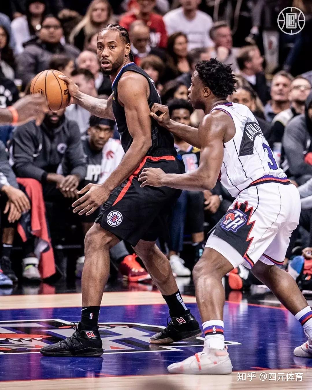 快船碾压青岛队,西亚卡姆点燃赛场 快船碾压青岛队,西亚卡姆点燃赛场